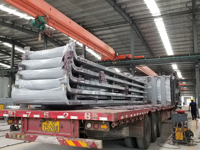 長(cháng)春候車(chē)亭發(fā)貨圖