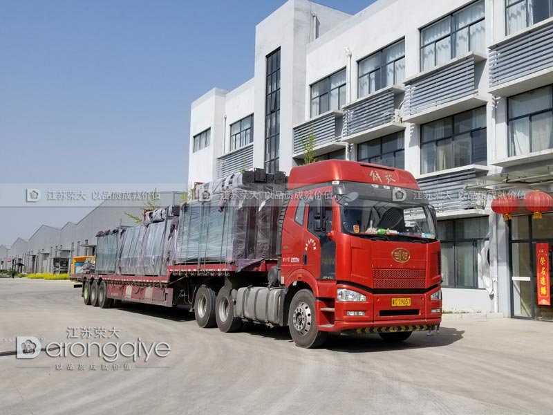 武漢公交候車(chē)亭發(fā)貨