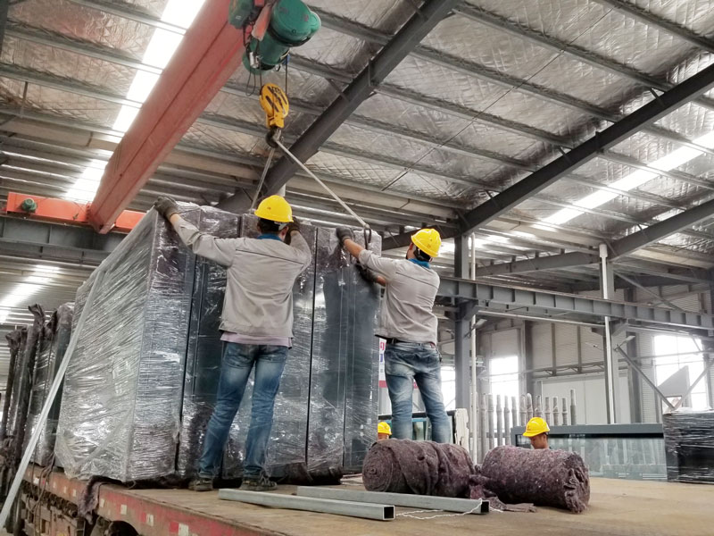 河南洛陽(yáng)公交候車(chē)亭發(fā)貨案例