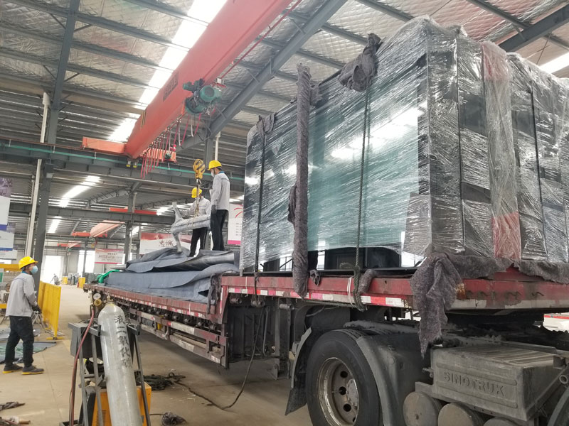 榮大候車(chē)亭廠(chǎng)家供應第七批江蘇公交候車(chē)亭發(fā)貨