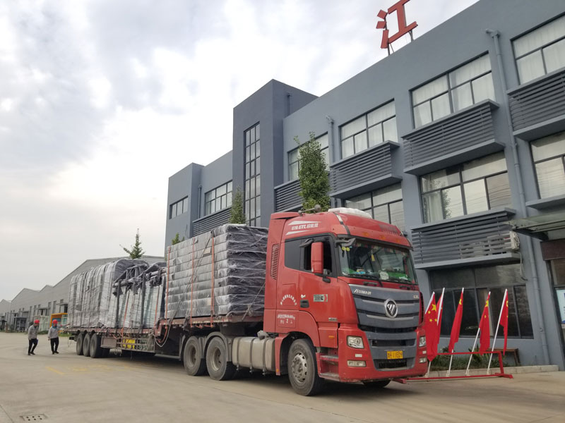  榮大候車(chē)亭廠(chǎng)家發(fā)往四川第四批公交候車(chē)亭案例