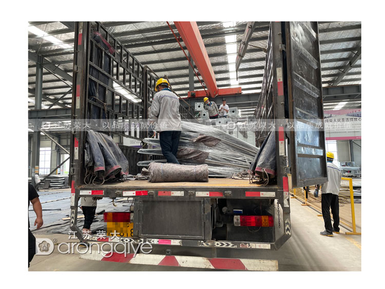 供應鹽城現代候車(chē)亭發(fā)貨案例配圖二