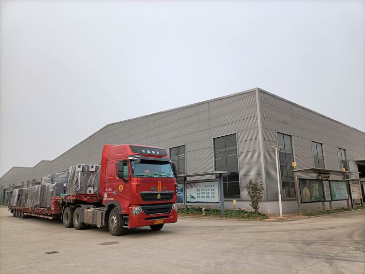 榮大候車(chē)亭供應安徽智能公交候車(chē)亭發(fā)貨