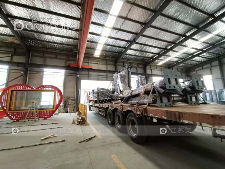 湖南公交車(chē)站臺第三批次發(fā)貨圖片一