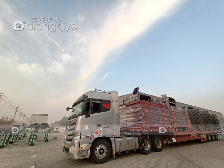 山西仿古公交車(chē)站臺第二批發(fā)貨案例